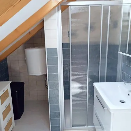 Tanya - Modern 3 Bedroom House Seconds Away From The Sea Zaton (Dubrovnik-Neretva)