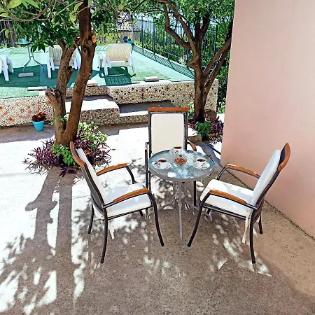 Tanya - Modern 3 Bedroom House Seconds Away From The Sea * Zaton (Dubrovnik-Neretva)