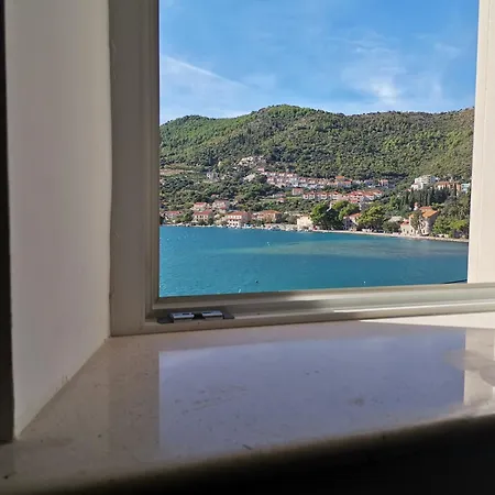 Ferienhaus Tanya - Modern 3 Bedroom House Seconds Away From The Sea Zaton (Dubrovnik-Neretva)